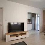 за гости симона Апартамент *