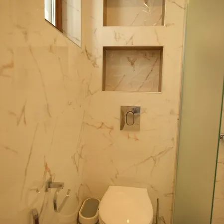 за гости симона Appartement *