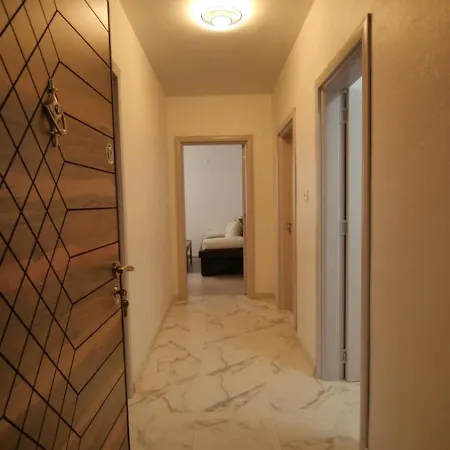 за гости симона Appartement Smolyan